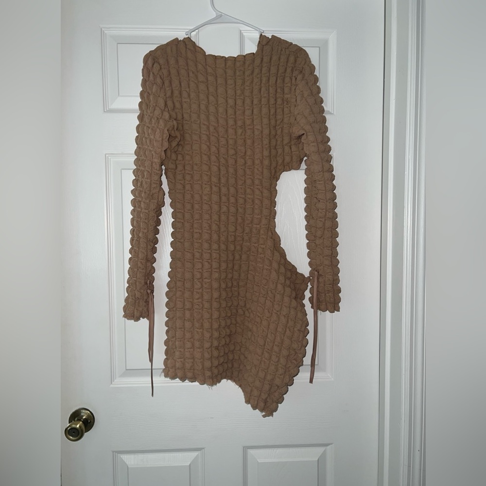 BROWN TEXTURED DRESS